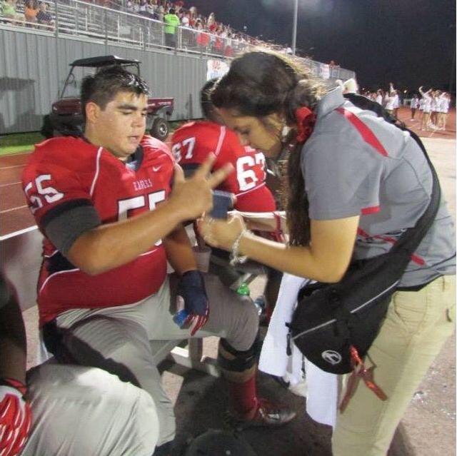 Austin getting tapped on the sideline by the GOAT 
03/14/2014