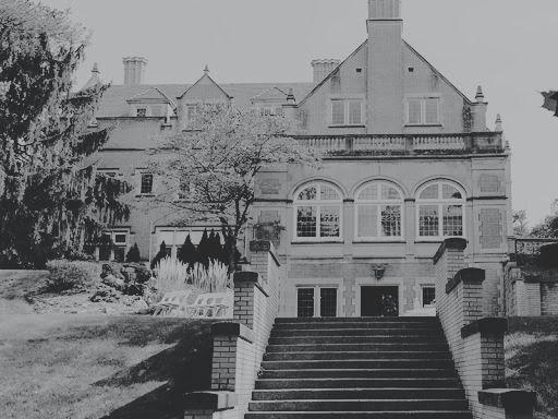 The Wedding Website of Lily Rexing and Oean Wells