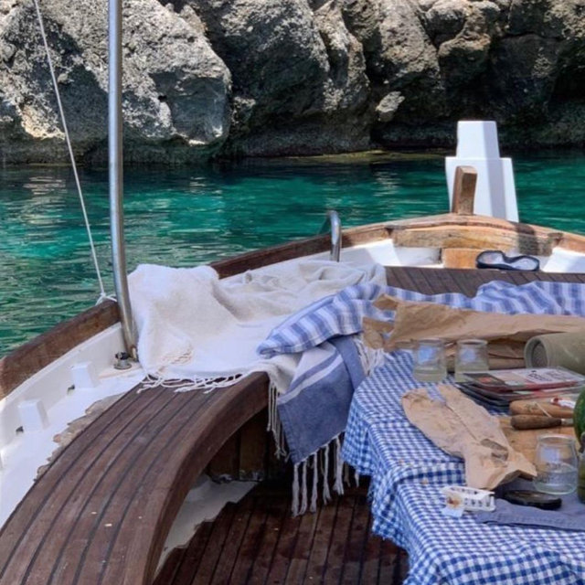 Honeymoon Boat Day