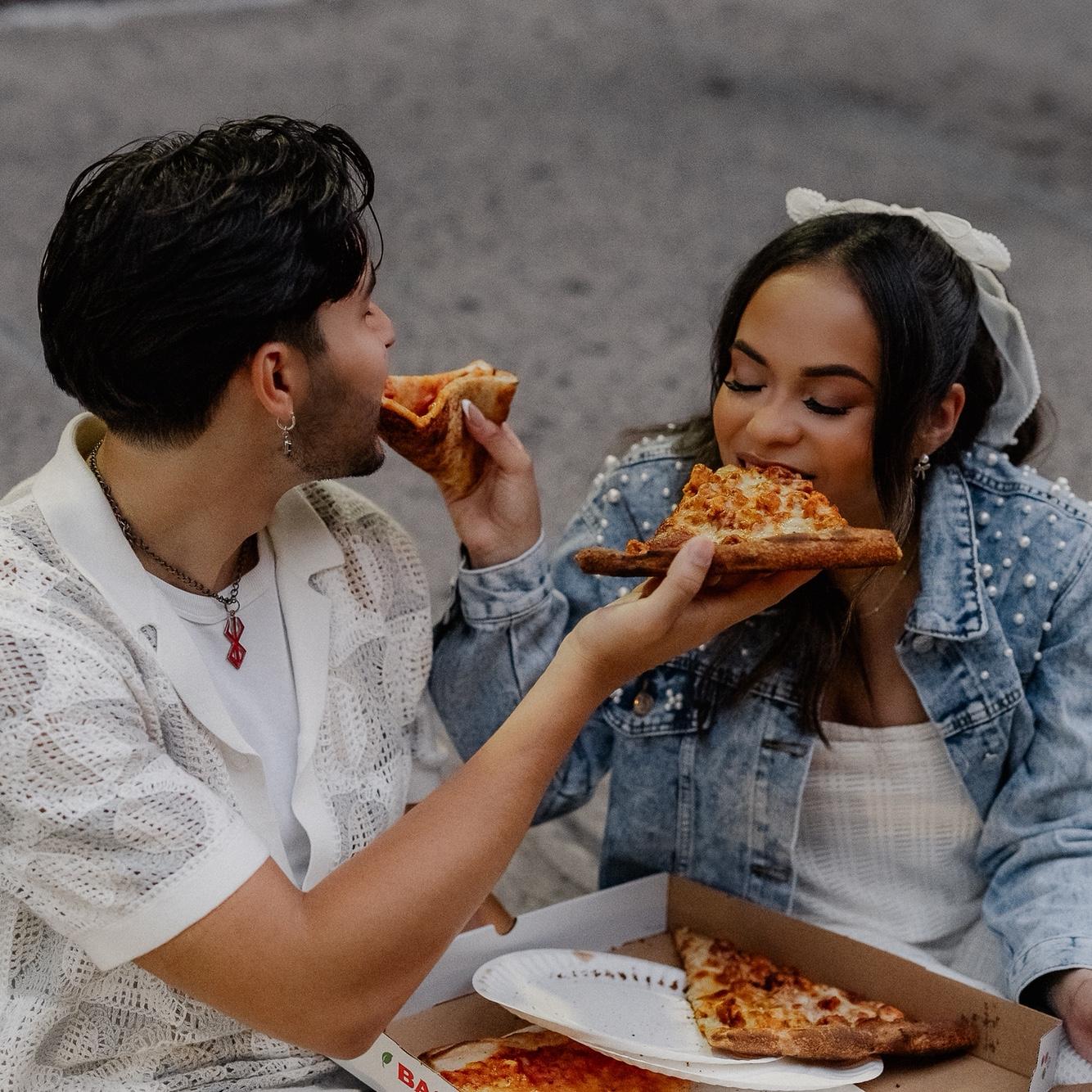 Some pictures of their engagement shoot :)