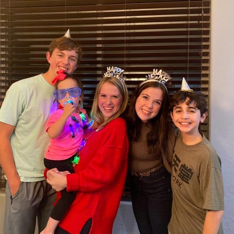 The Pattersons brought Carter to Arizona to spend New Years Eve with family!