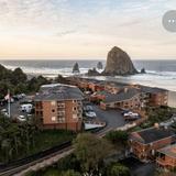 Hallmark Resort & Spa Cannon Beach
