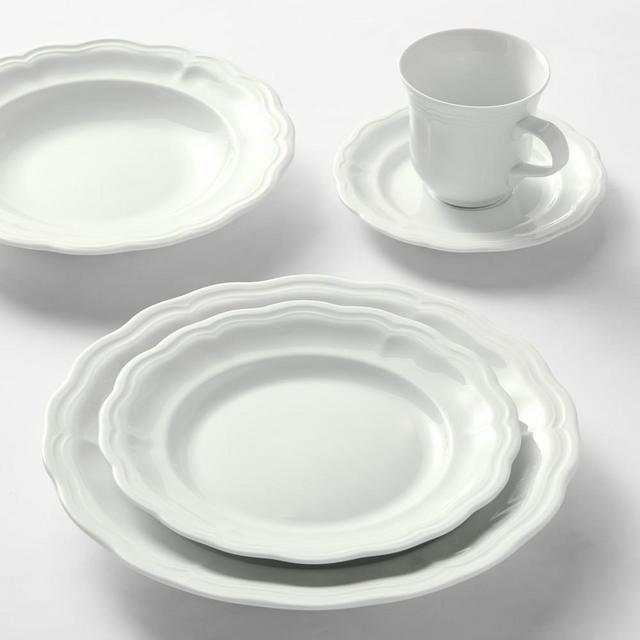 Pillivuyt Queen Anne Porcelain 20-Piece Dinnerware Set