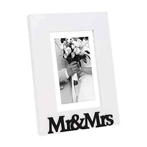 Isaac Jacobs White Wood Sentiments “Mr & Mrs” Picture Frame, 5x7 inch with Mat, Newlywed Photo Gift for Wedding, Display on Tabletop, Desk (White, 5x7 (Matted 4x6))