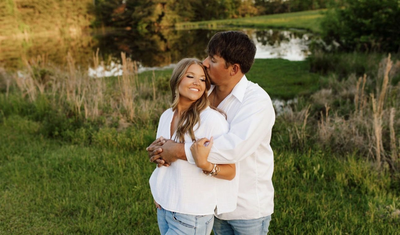 The Wedding Website of Savannah Frost and Evan Yarbrough