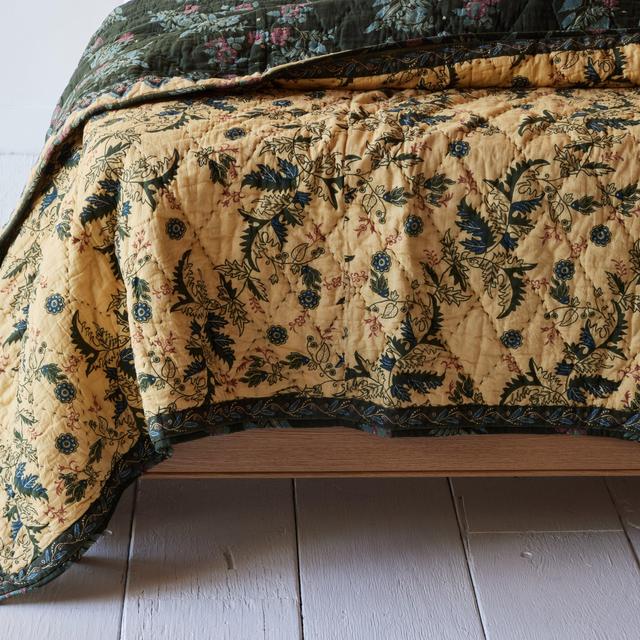 Nickey Kehoe Quilt, Forest and Butter Floral