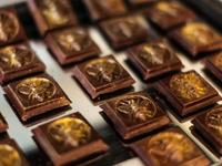 Chocolat by Adam Turoni