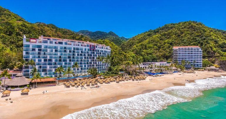 The Wedding Website of Vanessa Alvarado and Evan Chamblee