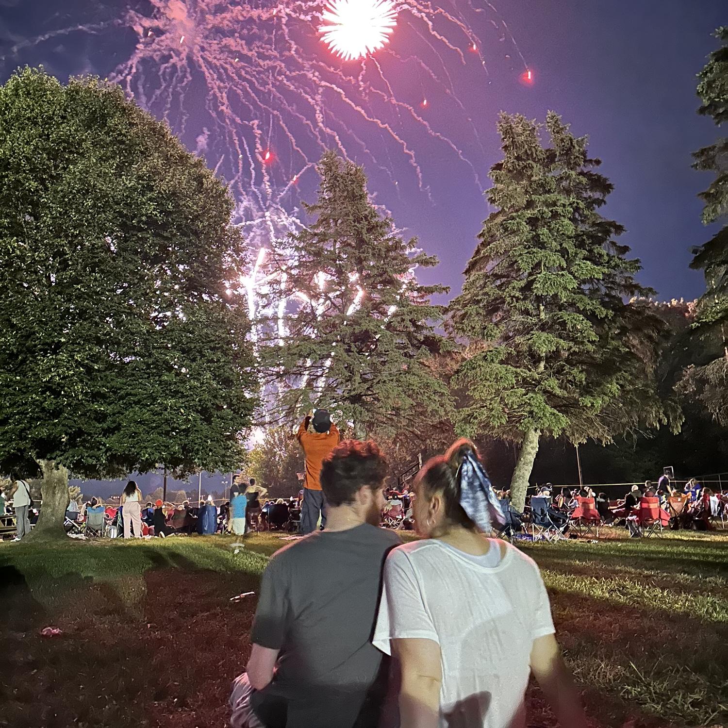 First fourth under the fireworks ☺️