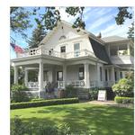 The Gorge White House