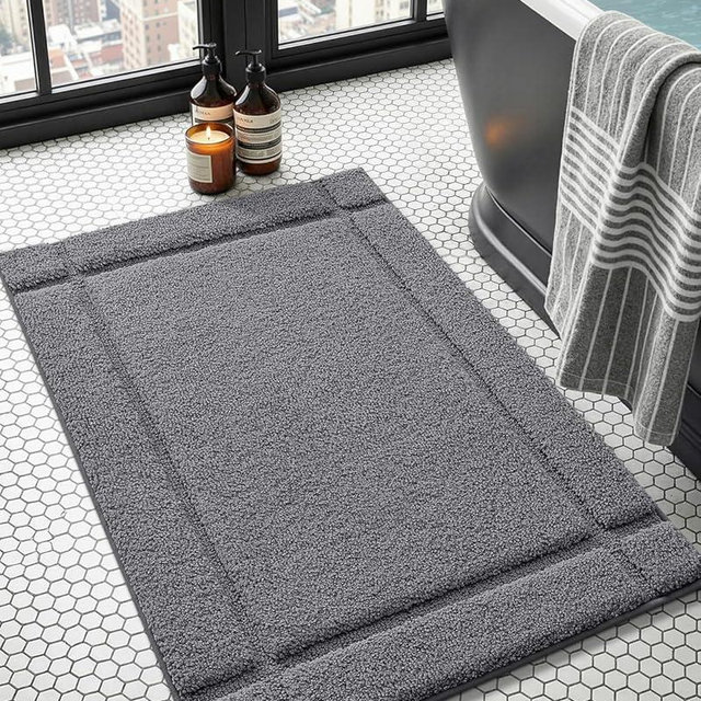 Color&Geometry Ultra Soft Bathroom Rug Non Slip with Rubber Backing, Absorbent Washable Bath Mat, Quick Dry, Premium Microfiber Plush Mat for Bathtub and Shower Floor,Dark Grey,24"x36"