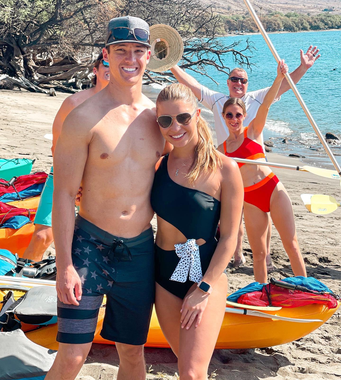 Peep our photo bombers... Greg and Josie!