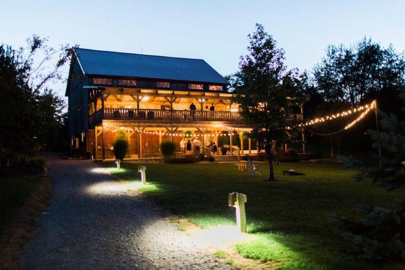 The Wedding Website of Amanda Hammad and Grant Senger