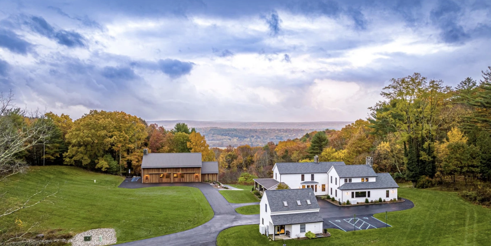 The Wedding Website of James Kitt and Kristen Saunders