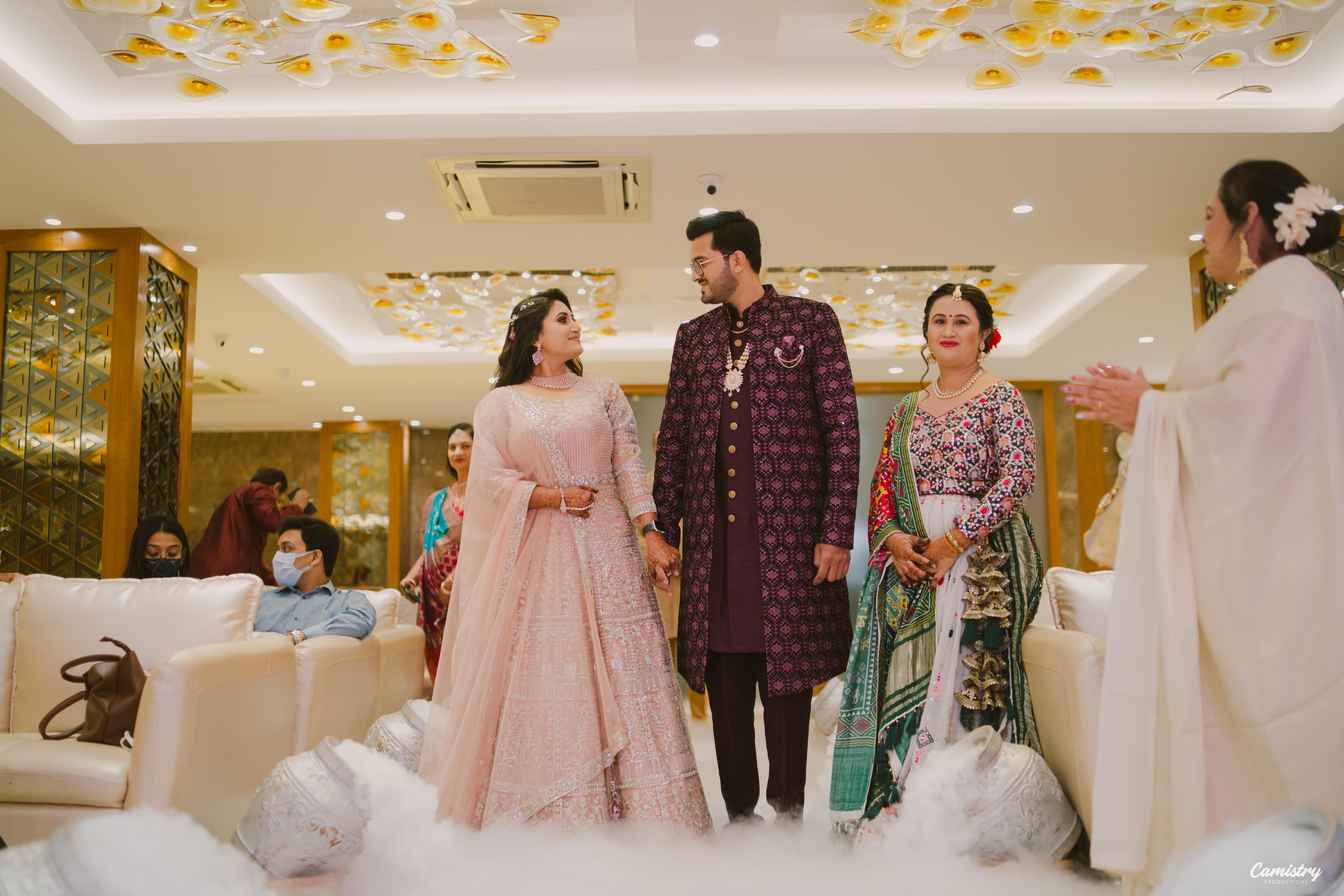 The Wedding Website of Divya Pandya and Brinda Trivedi