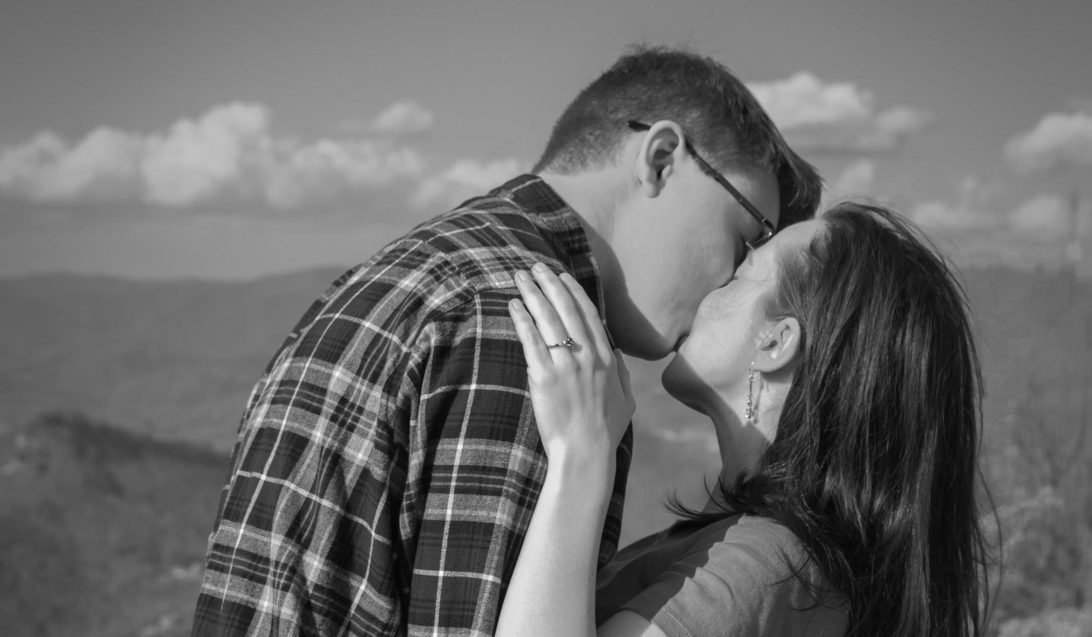 The Wedding Website of Samantha Birdsall and Jonathan Holcomb