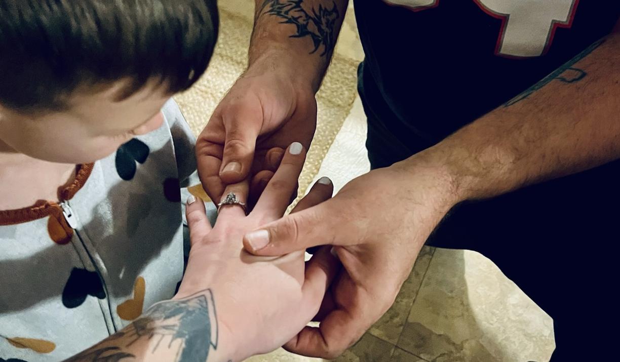 The Wedding Website of Amanda Hosley and Geoffrey Monti