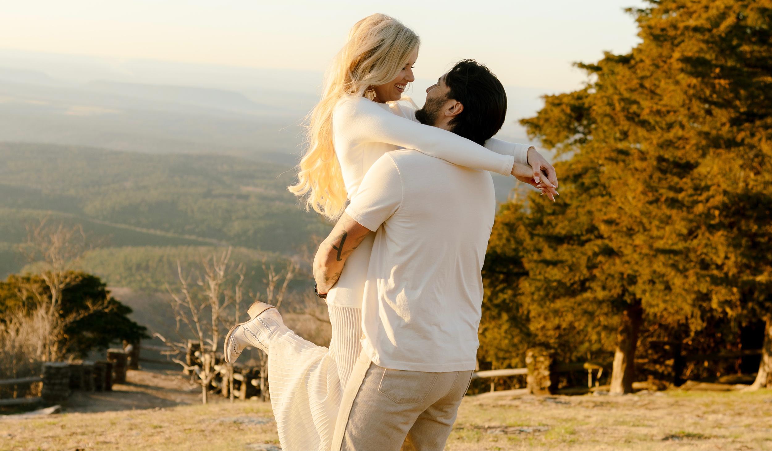 The Wedding Website of Tara Sawyer and Chris Oliver