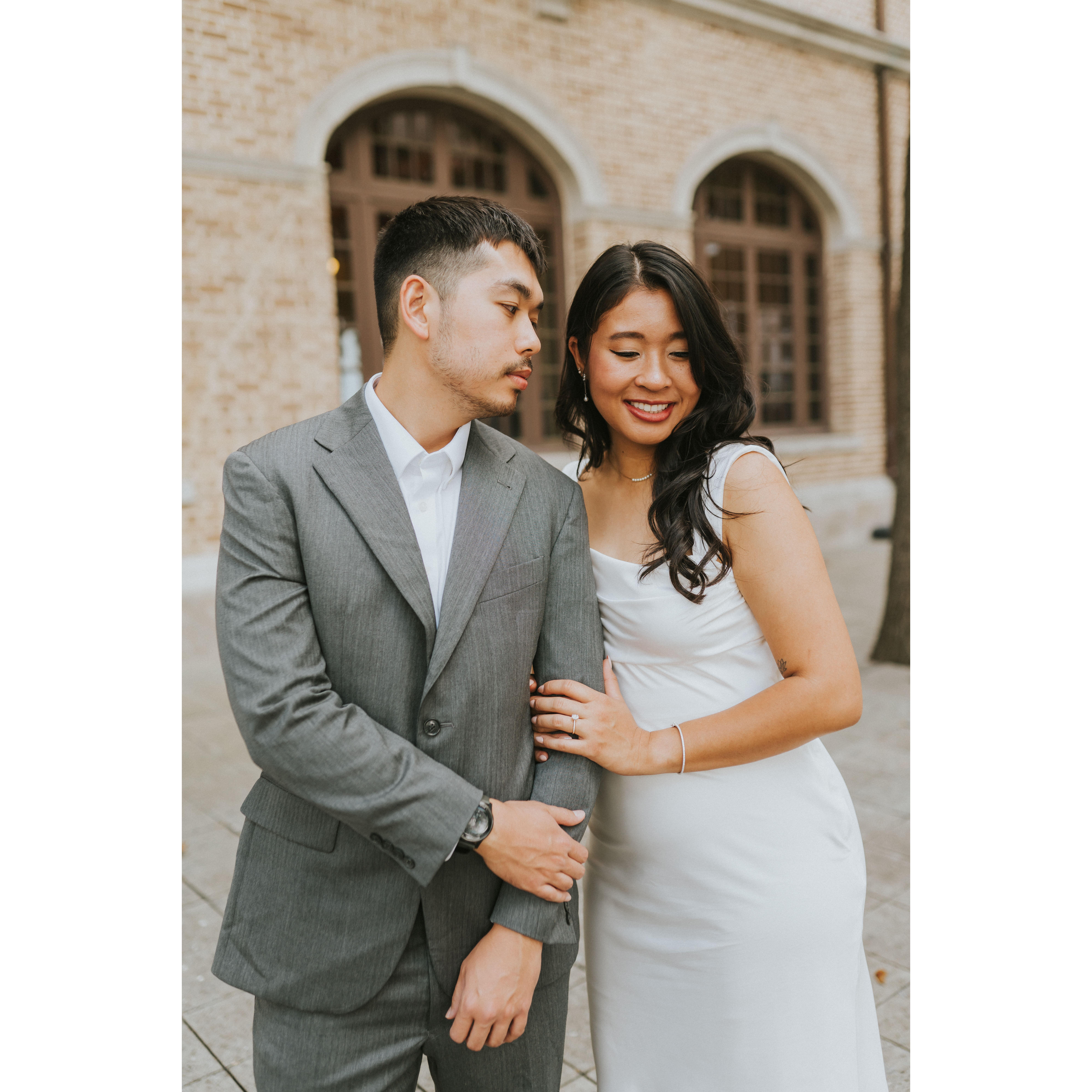 Engagement pictures in Downtown Houston