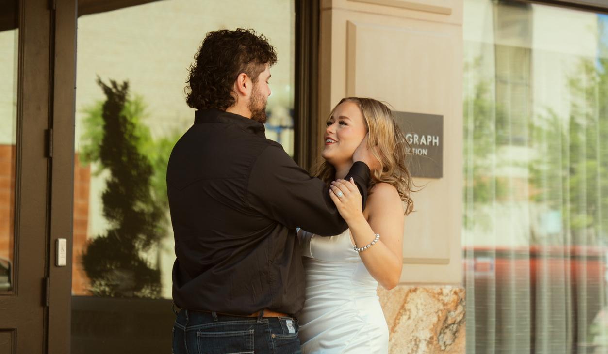 The Wedding Website of Harleigh Tyk and Ethan Lawrence