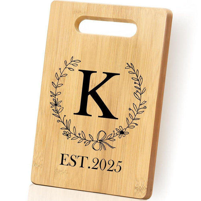 Personalized Cutting Board, Monogrammed Wedding Gift for Couple Newlywed 2025, Initial Birthday Gifts for Women, Gift for Bridal Shower Wedding Shower Engagement Anniversary Housewarming(Letter-K)