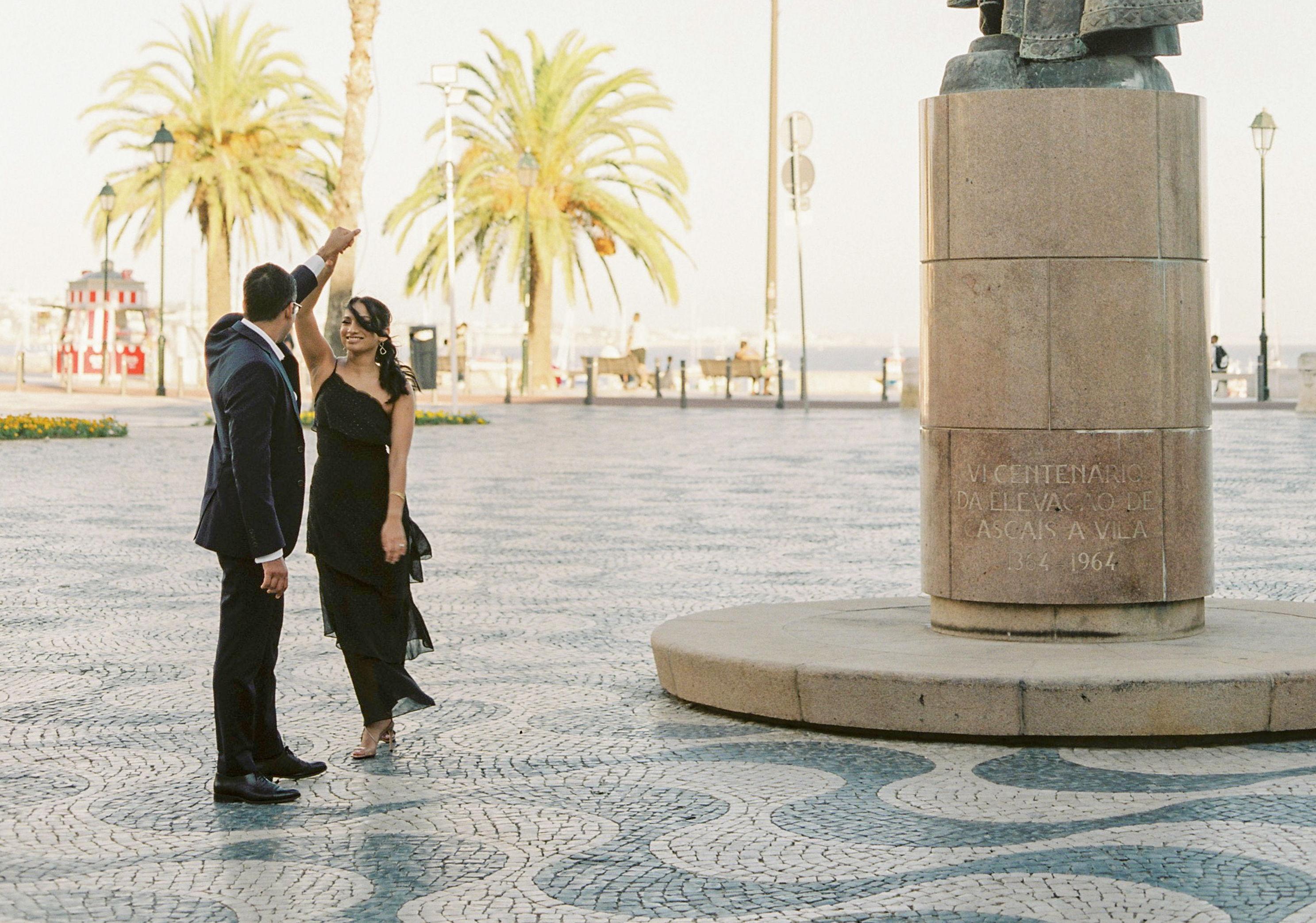 The Wedding Website of Danielle Soares and Anil Soares
