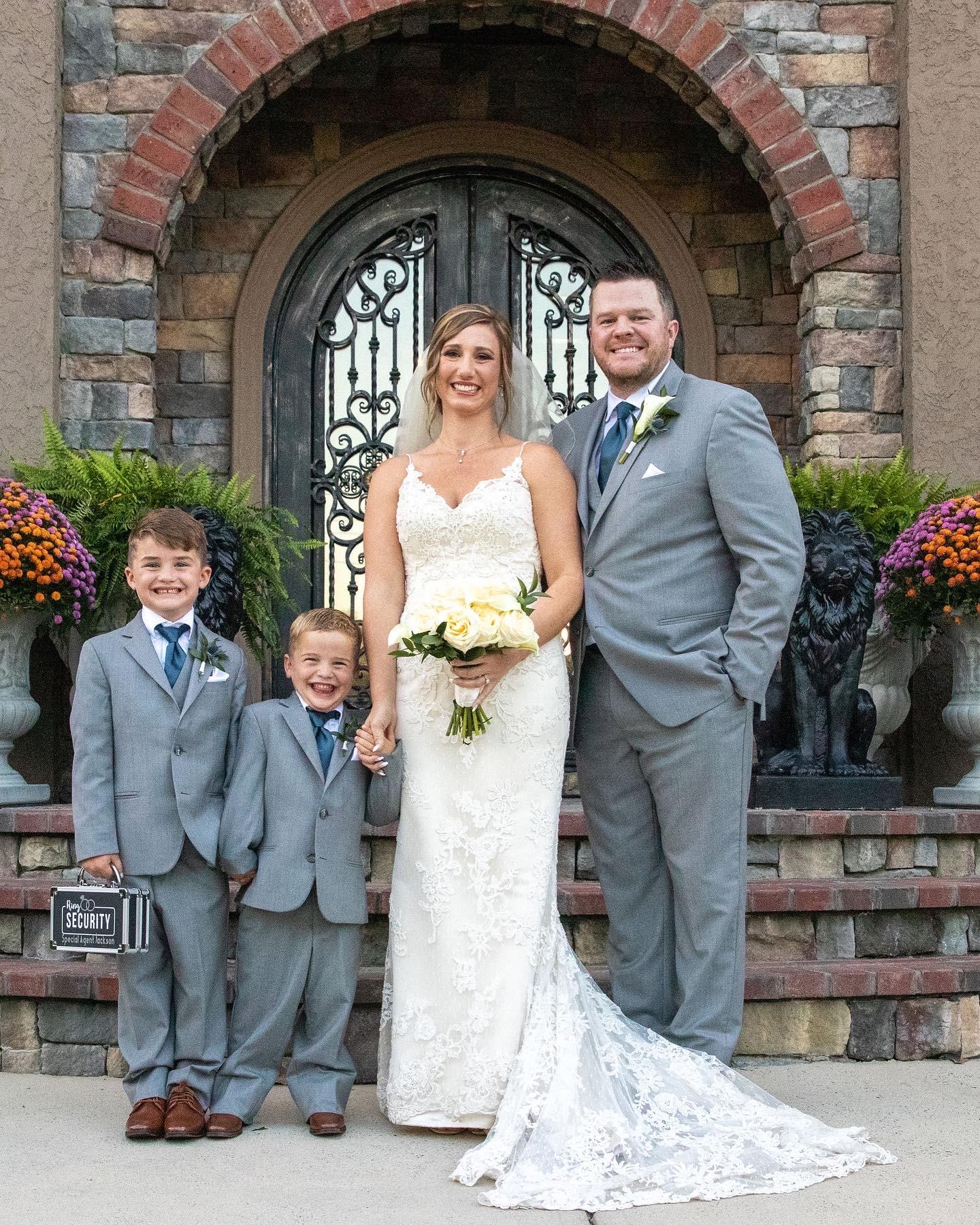 The Wedding Website of Allison Dowker and David McIlvaine Jr.