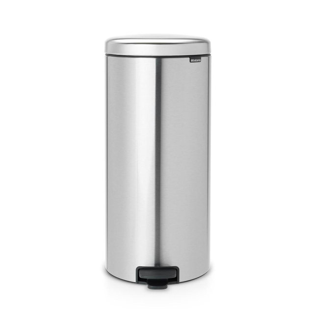 Brabantia Step Can New Icon Matte Steel, 8-Gal