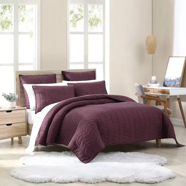 UGG® Dawn 3-Piece King Quilt Set in Cabernet