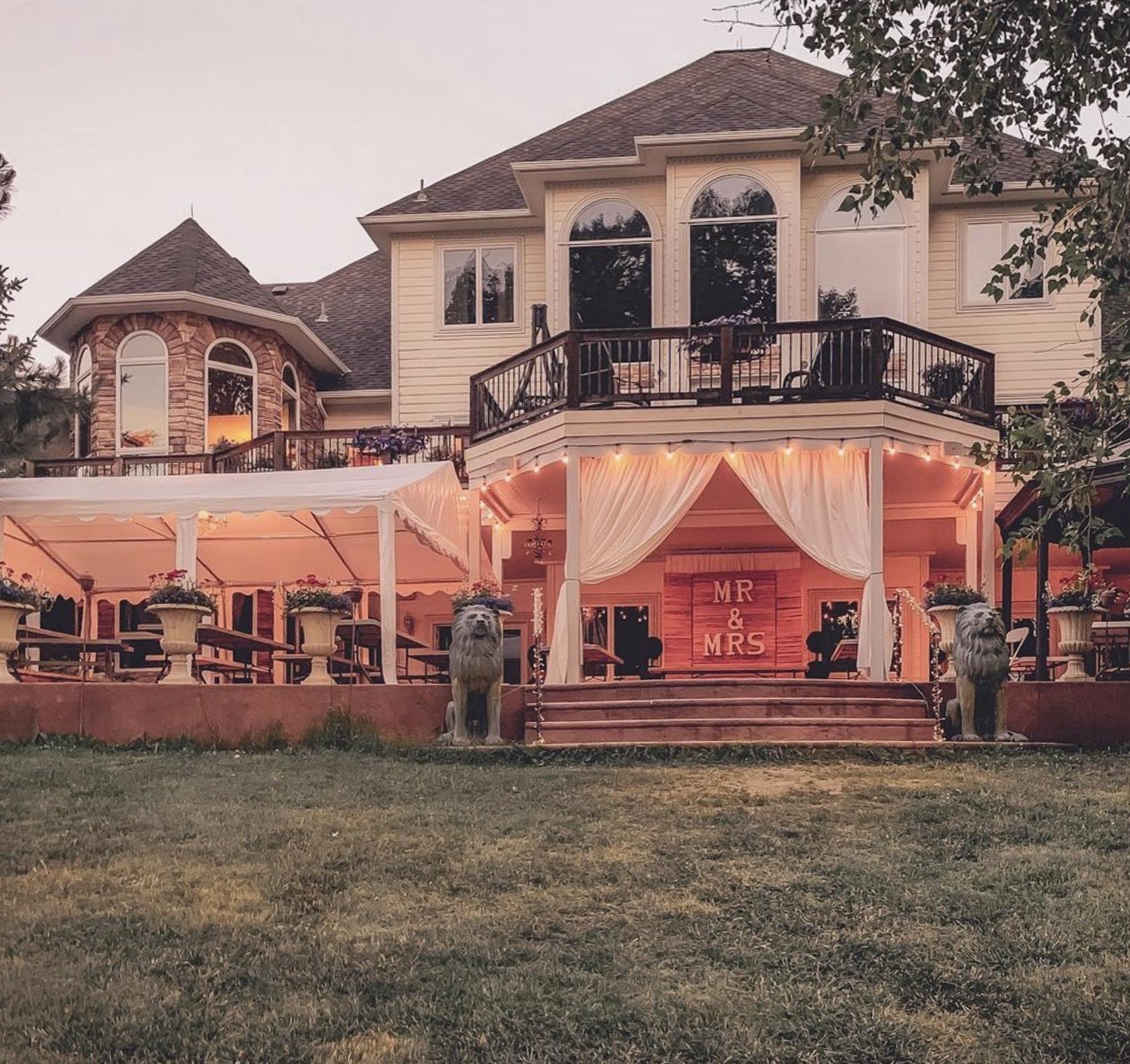 The Wedding Website of Andy McArdle and Emily Stark