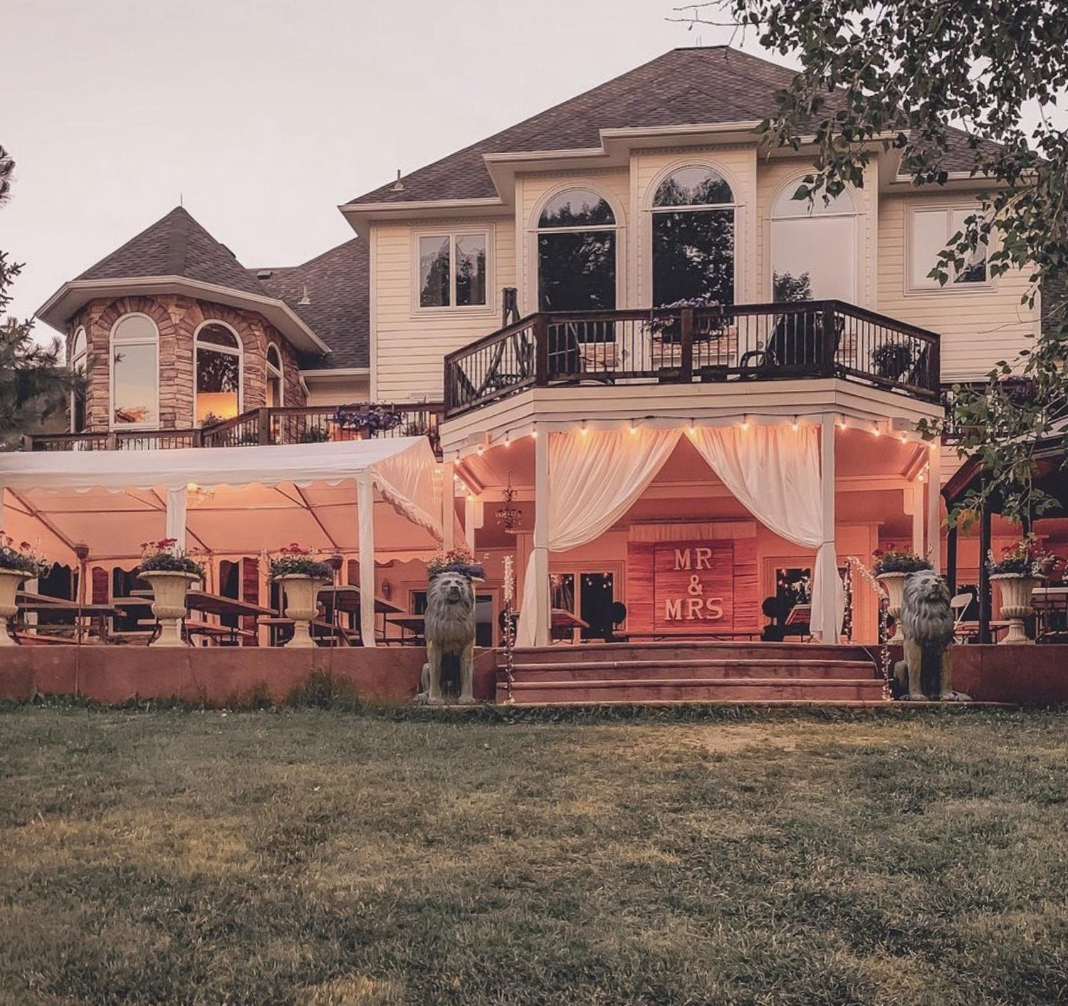The Wedding Website of Andy McArdle and Emily Stark