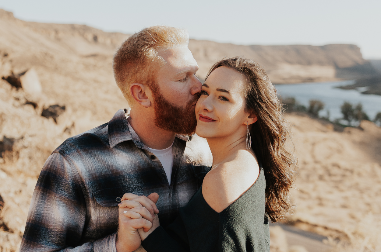 The Wedding Website of Jessica Vaudrin and Zachary Lucas