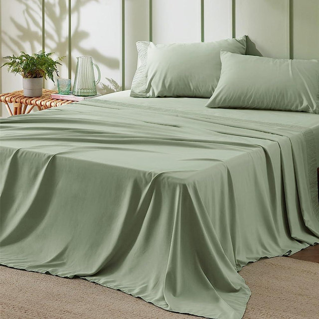 Bedsure King Size Sheets - Soft 1800 Sheets for King Size Bed, 4 Pieces Hotel Luxury Sage Green King Sheets, Easy Care Polyester Microfiber Cooling Bed Sheet Set