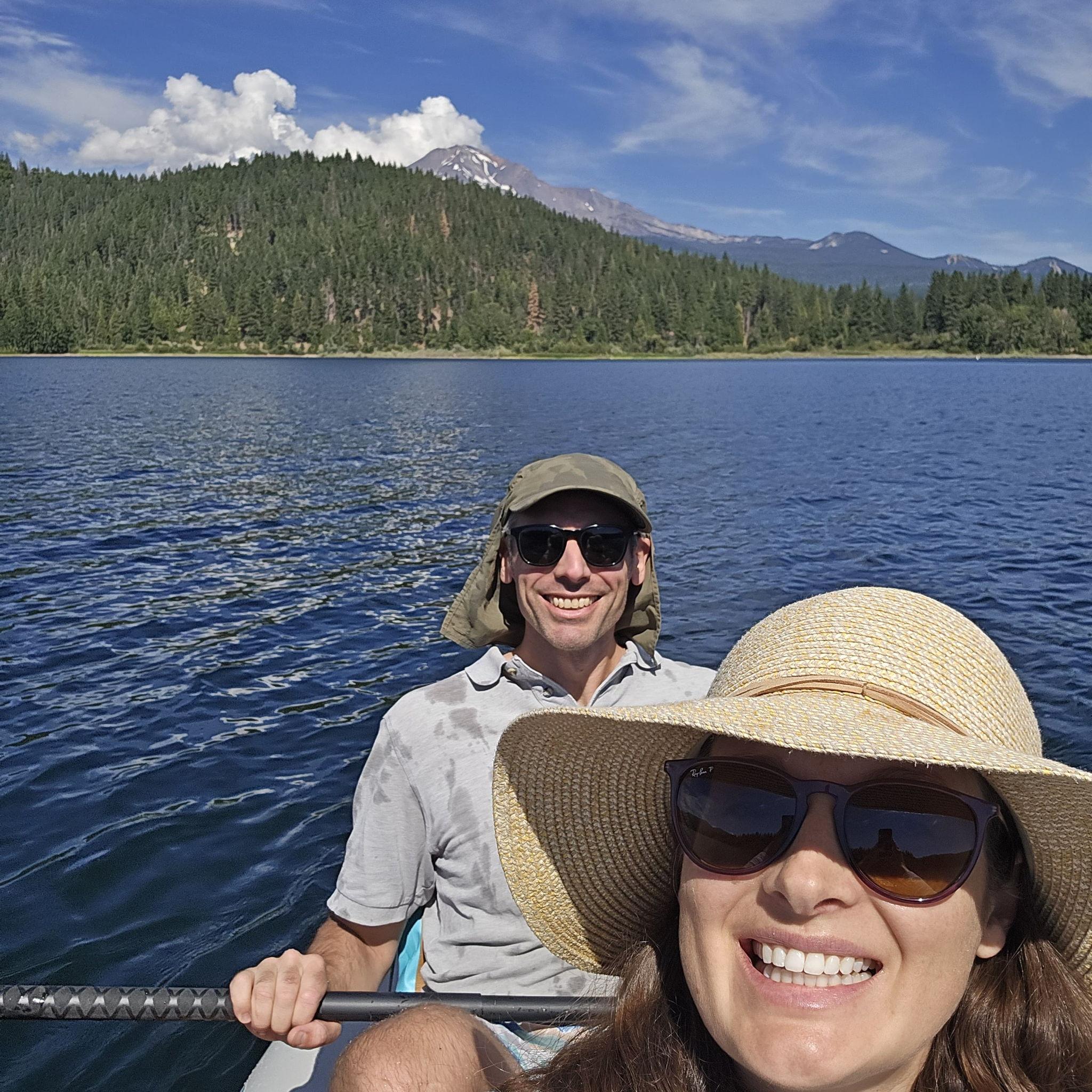 Paddling at Lake Siskiyou