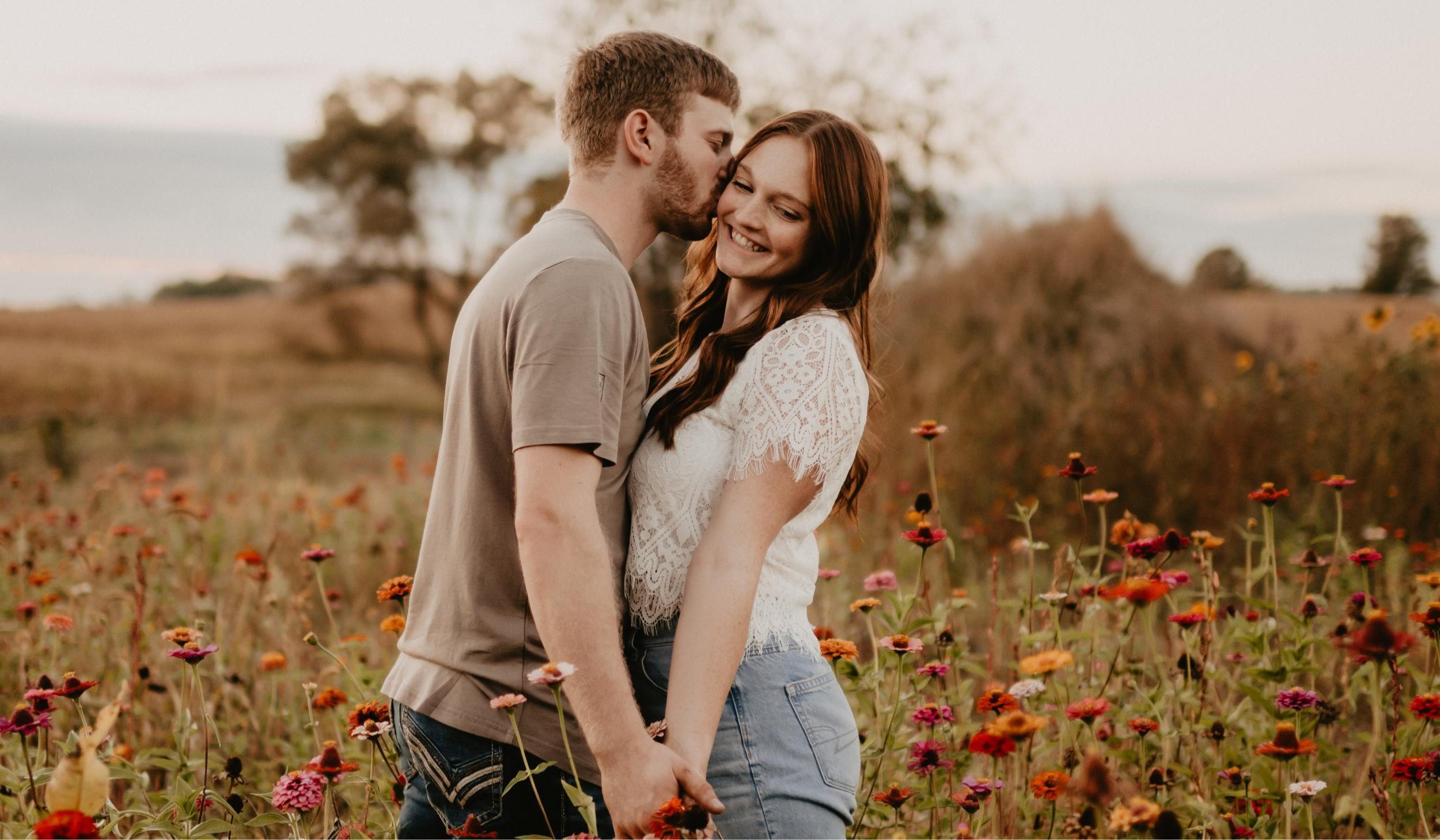 The Wedding Website of Nicole Hoefs and Sean Shively