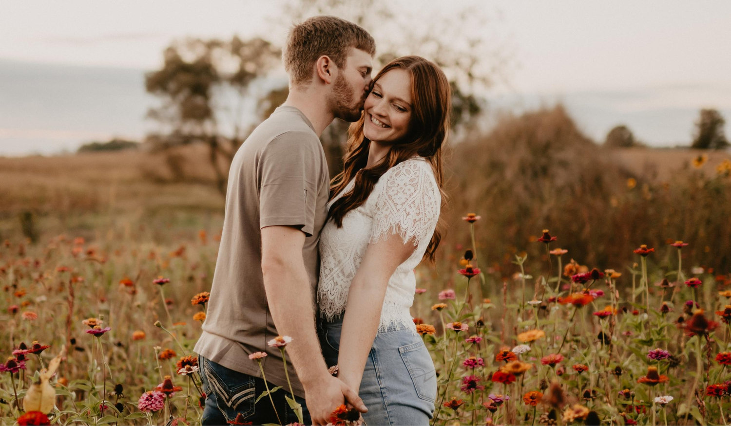 The Wedding Website of Nicole Hoefs and Sean Shively