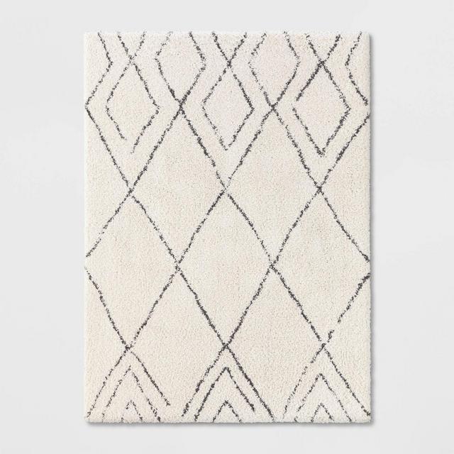 5'X7' Diamond Patterned Shag Woven Area Rug Black - Project 62™