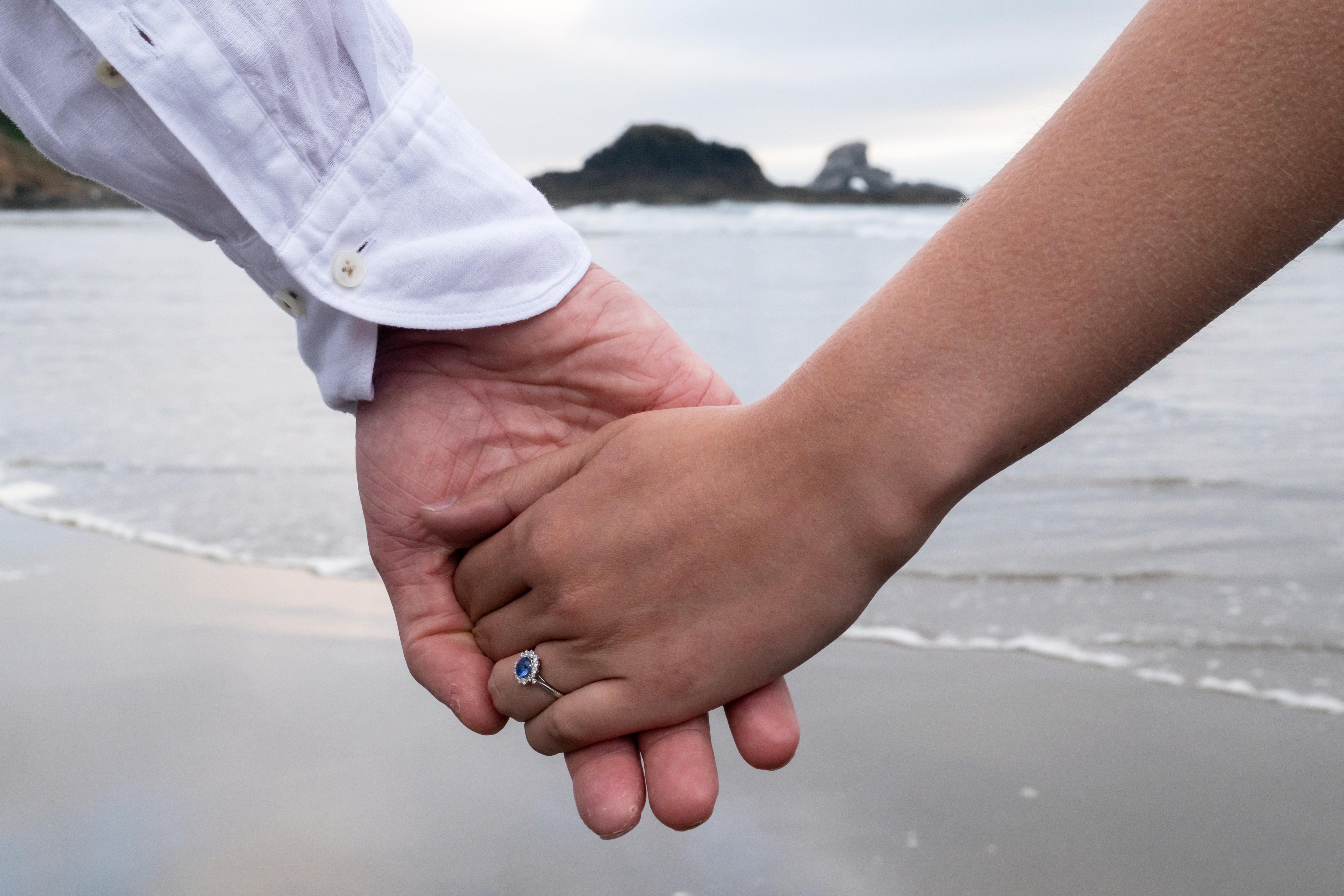 The Wedding Website of Delaney Smith and Sander van Caeneghem