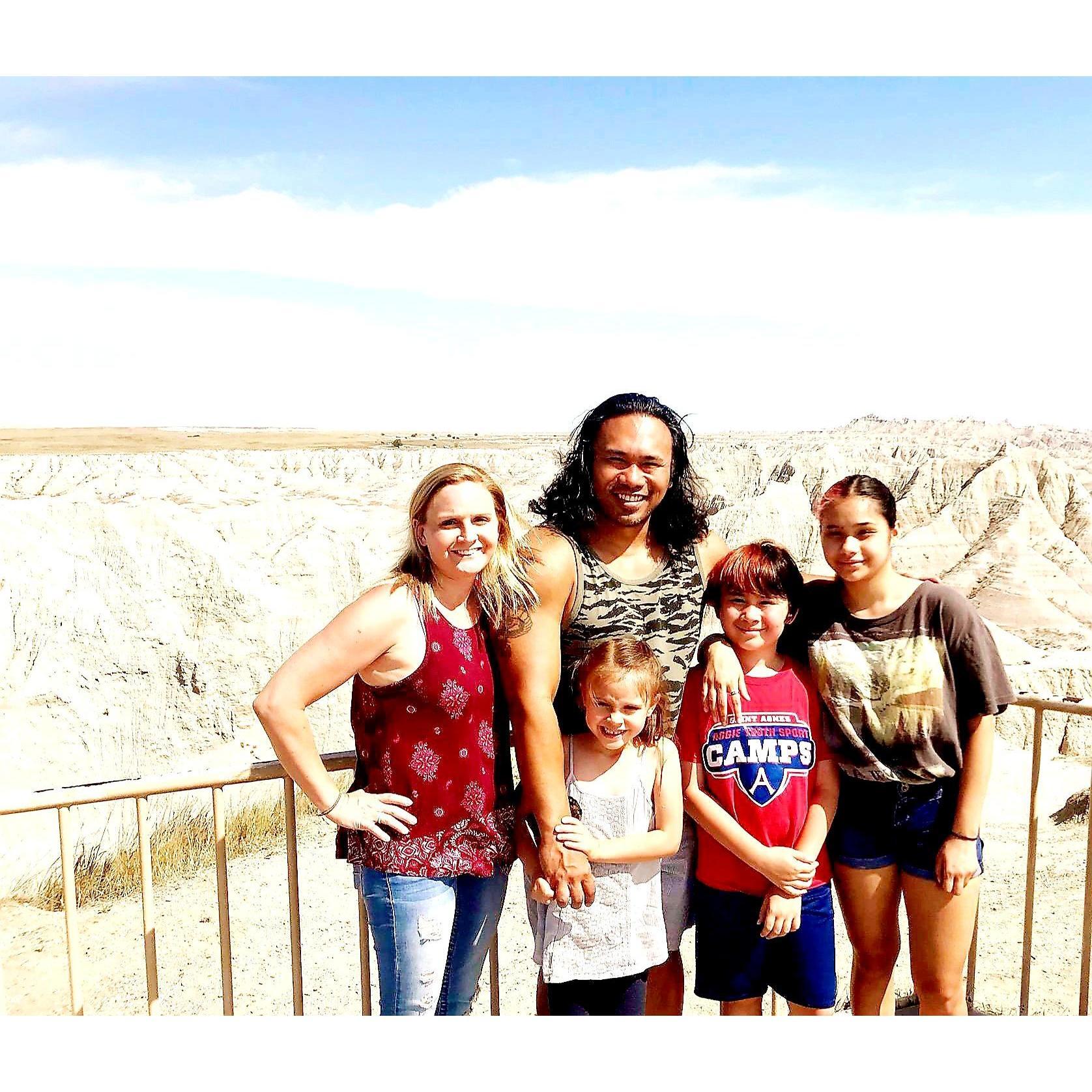 Road trip to the Badlands National Park with the kids