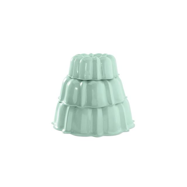 Nordic Ware 3 Piece Tiered Bundt Set 3,6,12 Cup
