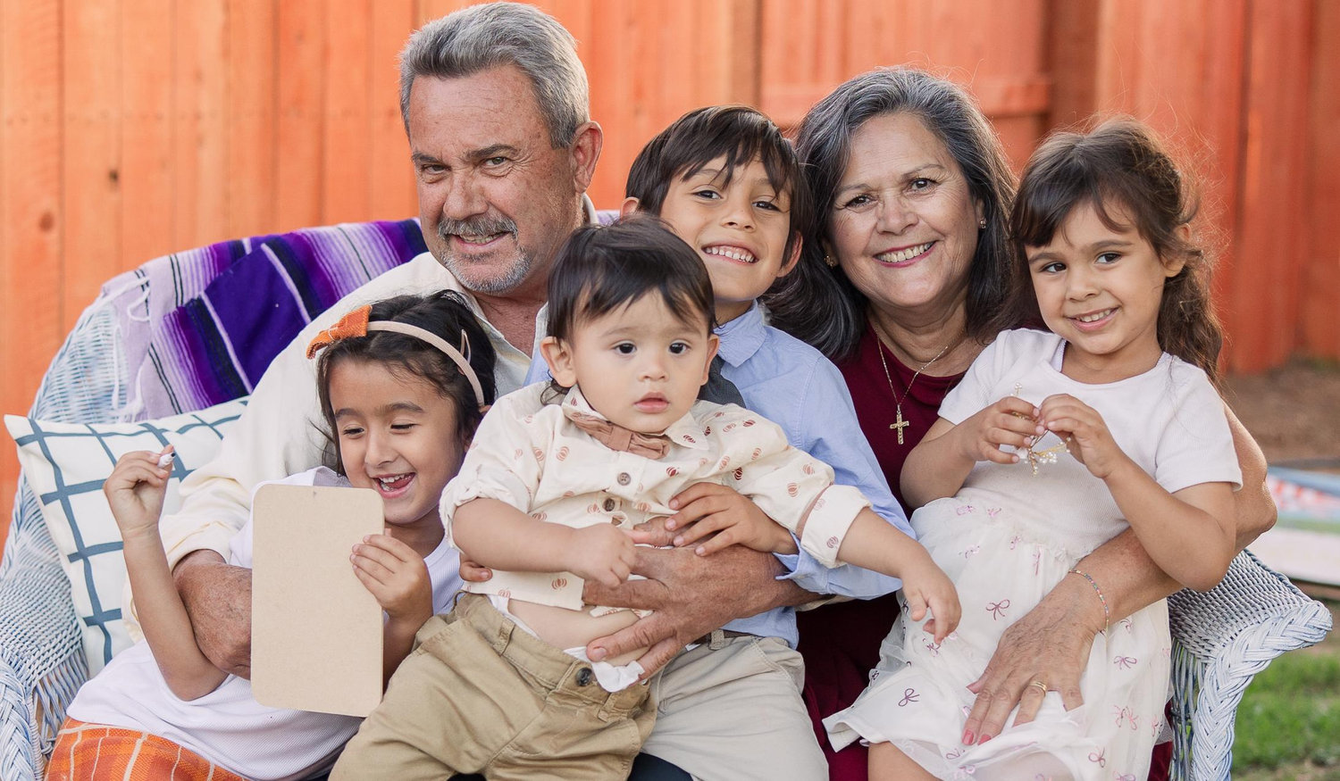 The Wedding Website of Roxana Gutierrez and Cooper Downie