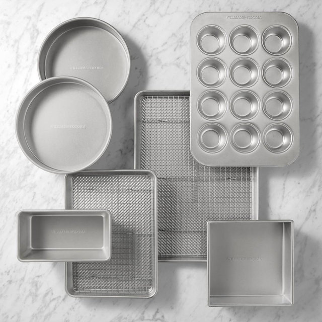 Williams Sonoma Traditionaltouch™ Bakeware, Set of 9