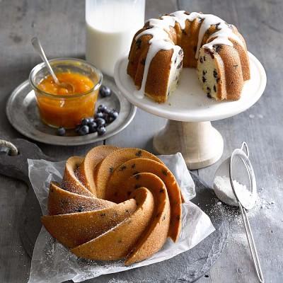 Nordic Ware Small Anniversary Bundt® Cake Pan