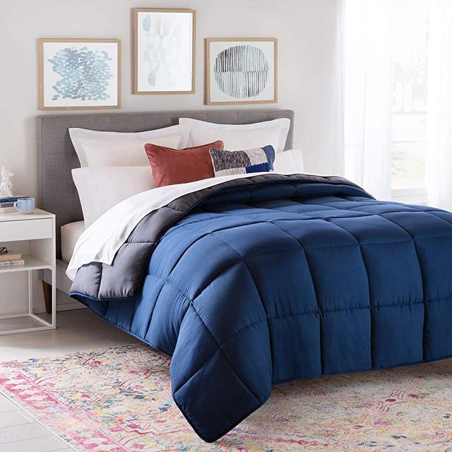 Linenspa All-Season Reversible Down Alternative Quilted Comforter - Hypoallergenic - Plush Microfiber Fill - Machine Washable - Duvet Insert or Stand-Alone Comforter - Navy/Graphite - Full