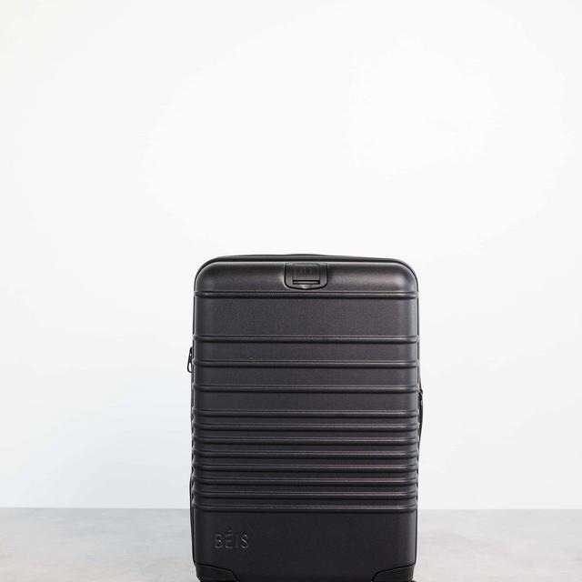 the carry-on roller in black