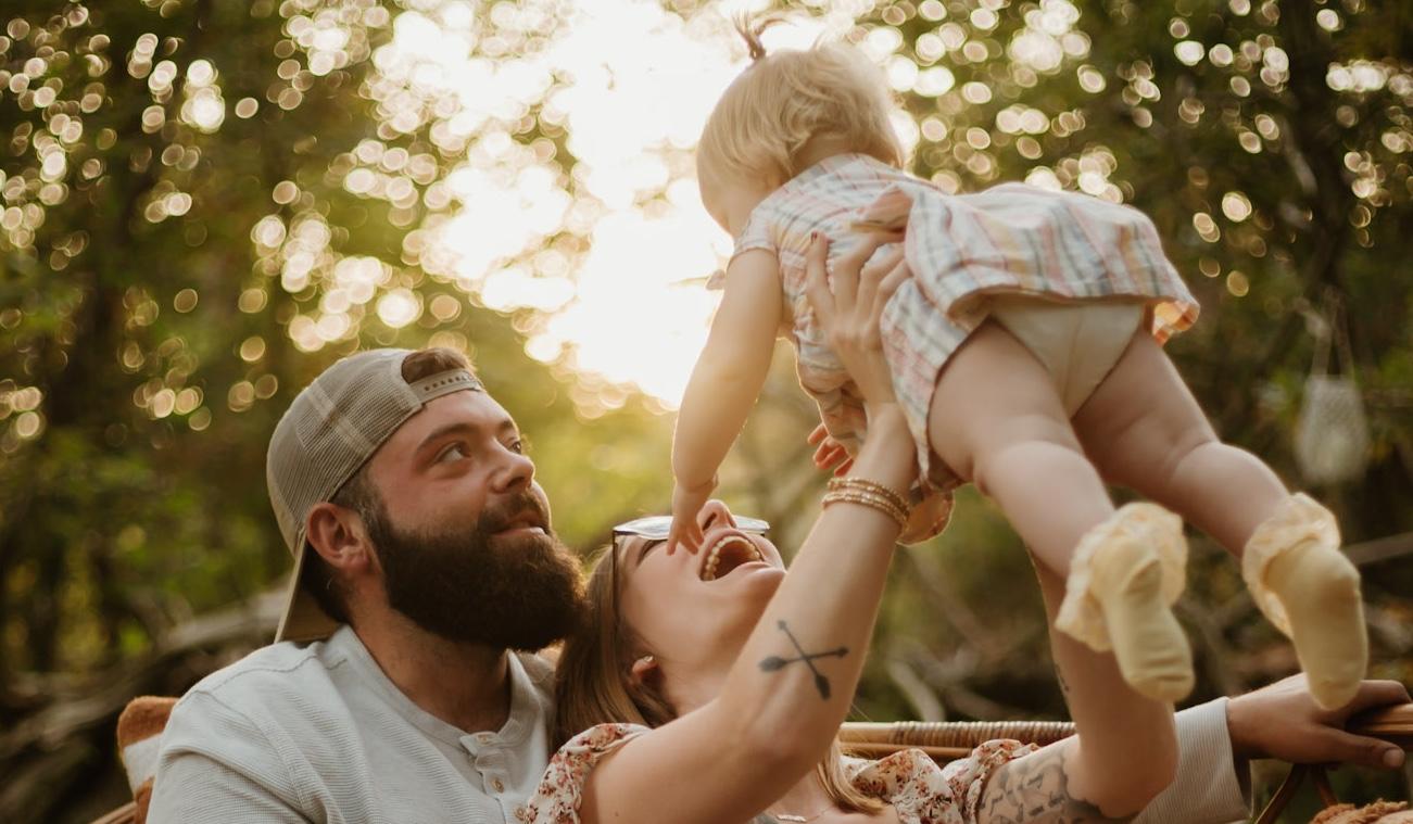 The Wedding Website of Kaitlyn Savannah Green and Donny Anthony Jones