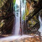 Donut Falls Hike