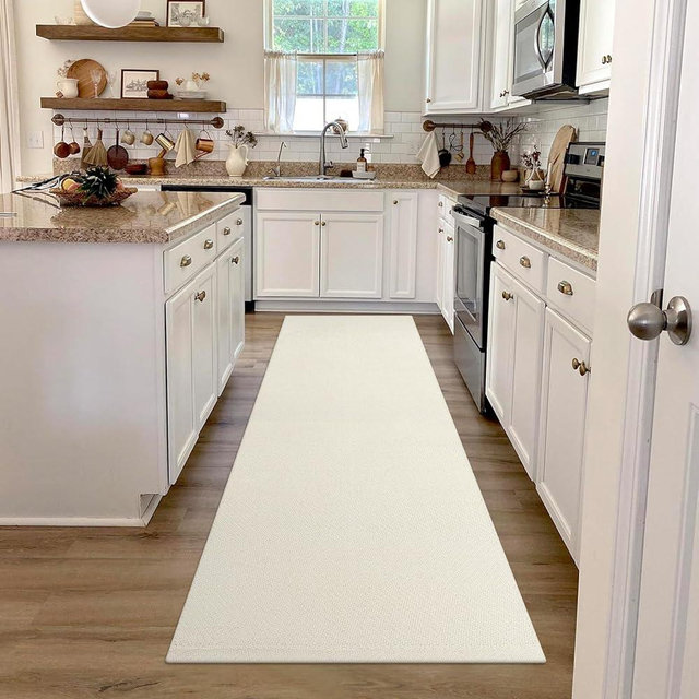 LEEVAN Hallway Runner Rug 2.6' x 8', Cream Braided Kitchen Runner, Washable Woven Reversible Bathroom Rug, Farmhouse Entryway Carpet, Low-Profile Floor Carpet for Doorway/Laundry Room/Bedroom