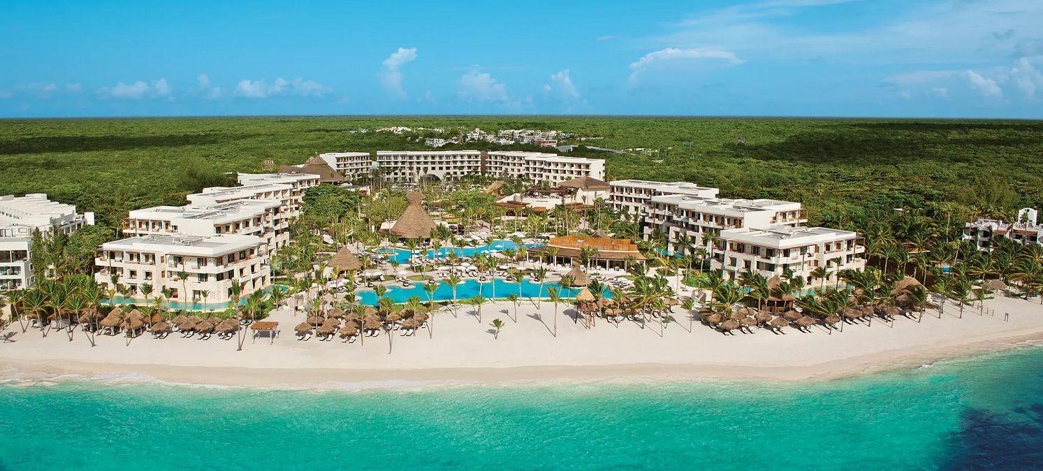 The Wedding Website of Rex Sloan and Holly Rodriguez