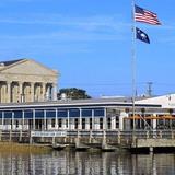 Fleet Landing Restaurant & Bar
